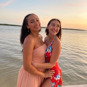 Meet your Posher, Haley